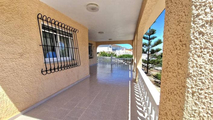 Image No.3-Villa de 3 chambres à vendre à Torrevieja