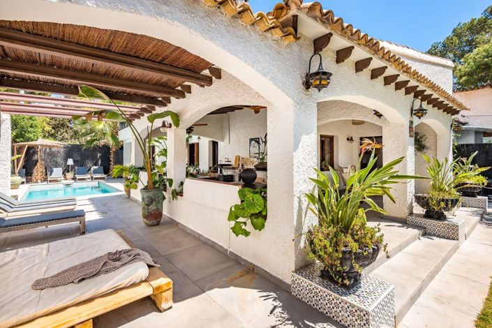 Image No.11-Villa de 5 chambres à vendre à Punta Prima