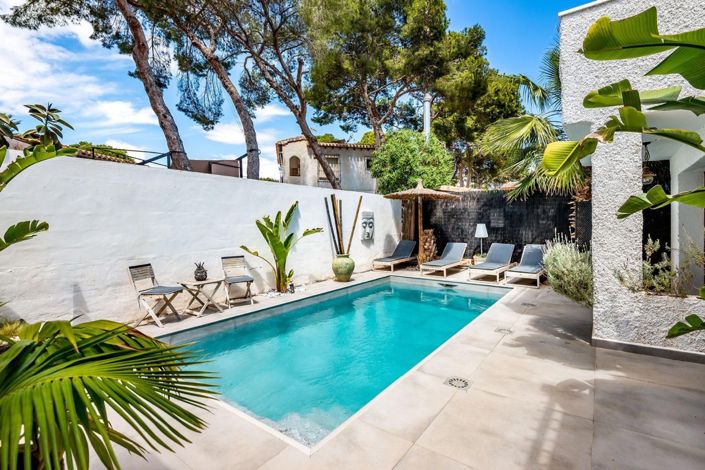 Image No.3-Villa de 5 chambres à vendre à Punta Prima