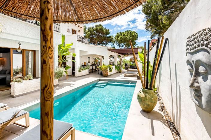 Image No.5-Villa de 5 chambres à vendre à Punta Prima