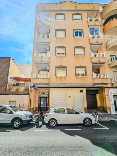 Image No.1-2 Bed Apartment for sale