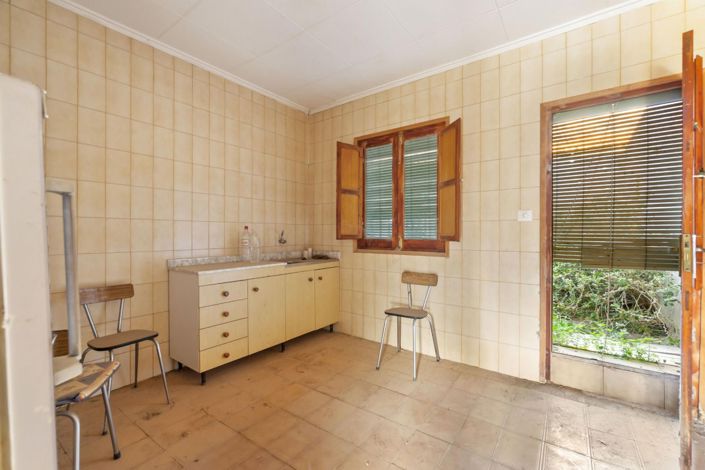 Image No.12-4 Bed Villa for sale