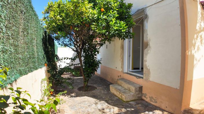 Image No.20-2 Bed Bungalow for sale