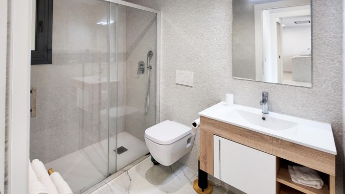 Image No.10-2 Bed Apartment for sale