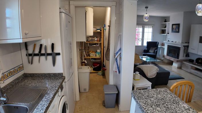 Image No.8-2 Bed Apartment for sale