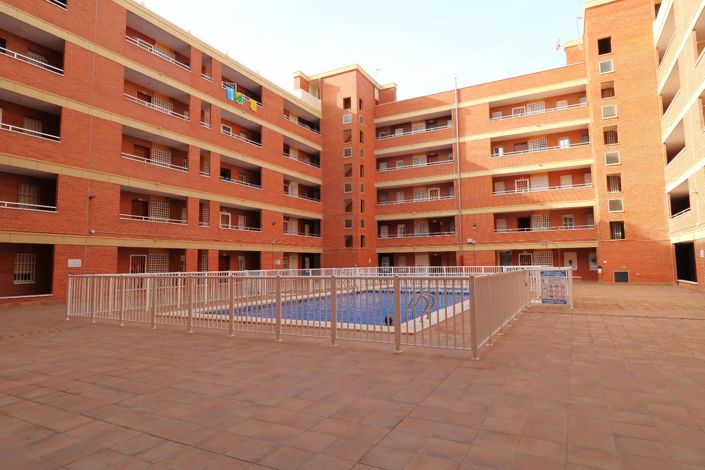 Image No.1-3 Bed Apartment for sale