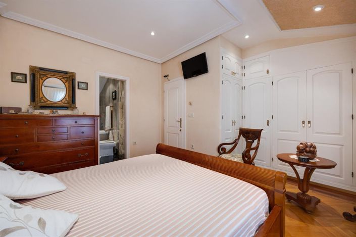 Image No.16-4 Bed Villa for sale