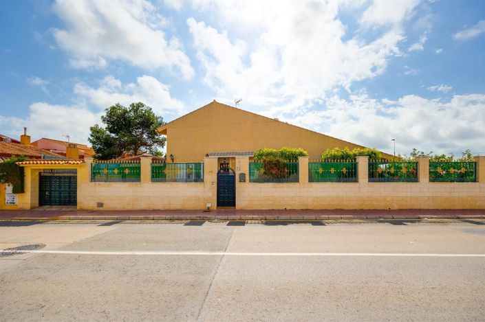 Image No.36-4 Bed Villa for sale