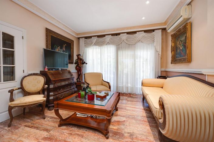 Image No.5-4 Bed Villa for sale