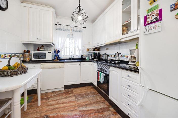 Image No.8-4 Bed Villa for sale