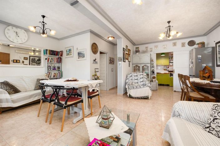 Image No.9-Villa de 4 chambres à vendre à Torrevieja