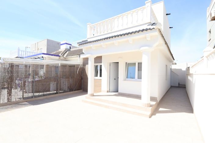 Image No.1-3 Bed House for sale