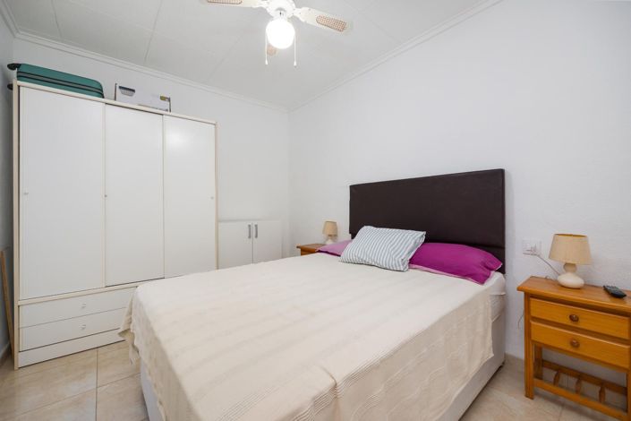 Image No.16-1 Bed House for sale