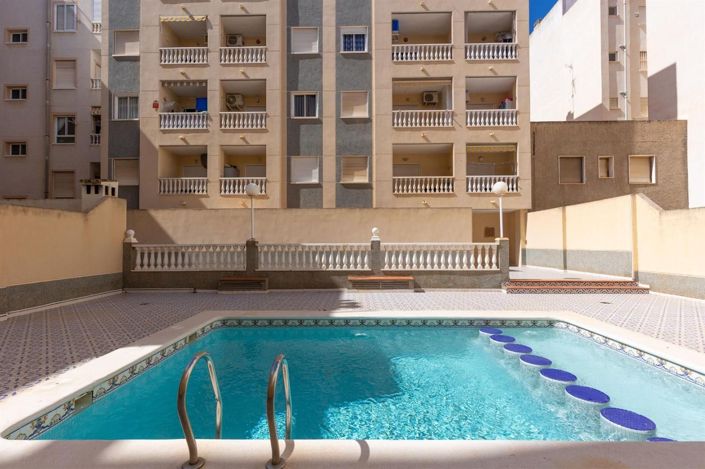 Image No.1-Bungalow de 1 chambre à vendre à Torrevieja