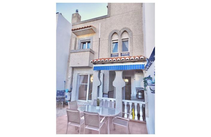 Image No.2-3 Bed Villa for sale