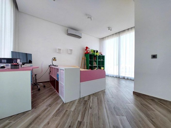 Image No.19-3 Bed Villa for sale