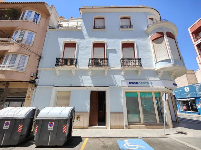 Image No.1-5 Bed Apartment for sale