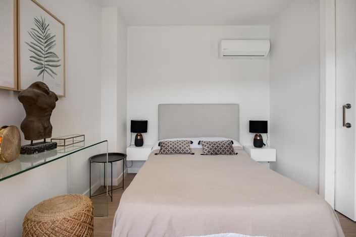 Image No.32-2 Bed Apartment for sale