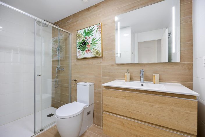 Image No.37-2 Bed Apartment for sale