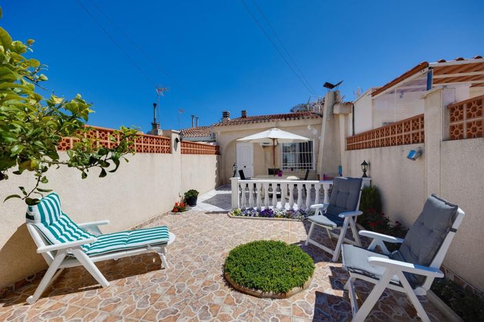 Image No.1-2 Bed Villa for sale