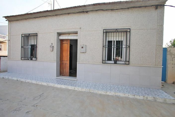 Image No.2-3 Bed Villa for sale