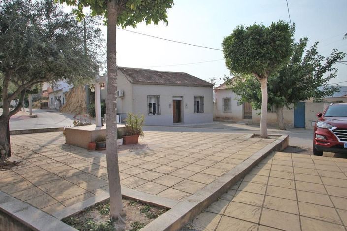 Image No.7-3 Bed Villa for sale