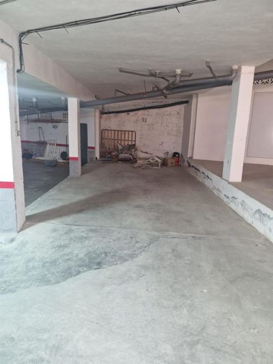 Image No.13-2 Bed House for sale