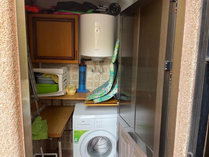 Image No.28-6 Bed House for sale