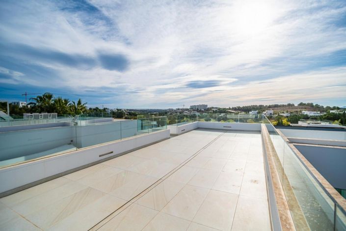 Image No.33-4 Bed Villa for sale