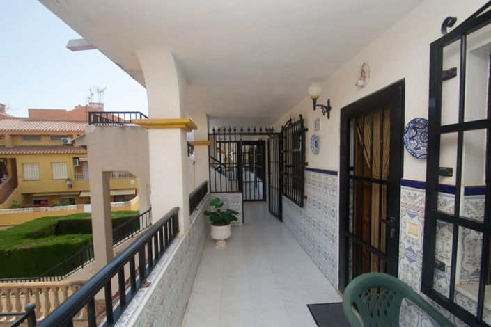 Image No.1-2 Bed Apartment for sale