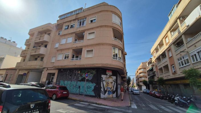 Image No.1-Appartement de 3 chambres à vendre à Torrevieja