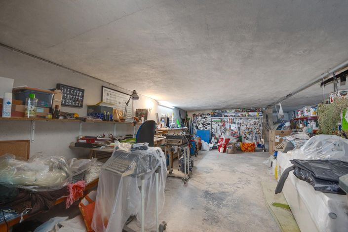 Image No.120-12 Bed Villa for sale