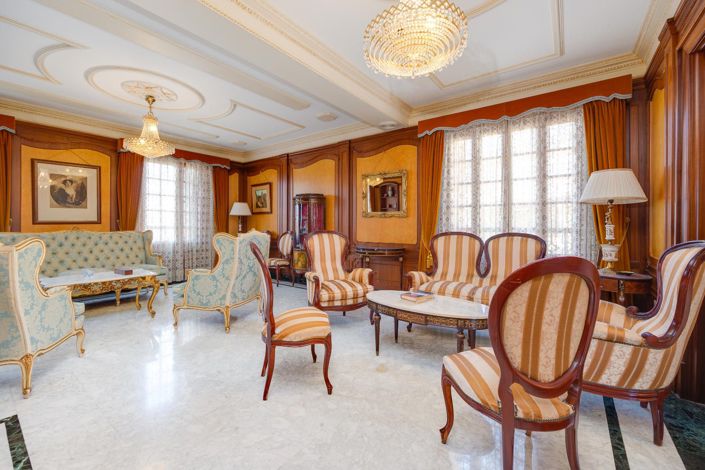 Image No.93-12 Bed Villa for sale