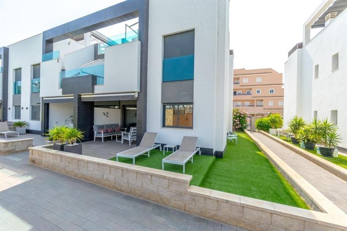 Image No.1-2 Bed Apartment for sale