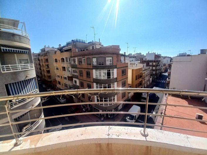 Image No.1-Appartement de 3 chambres à vendre à Torrevieja
