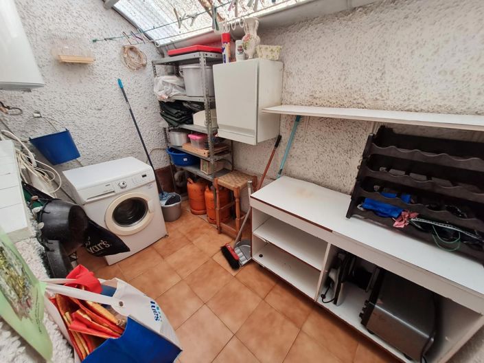 Image No.14-2 Bed House for sale