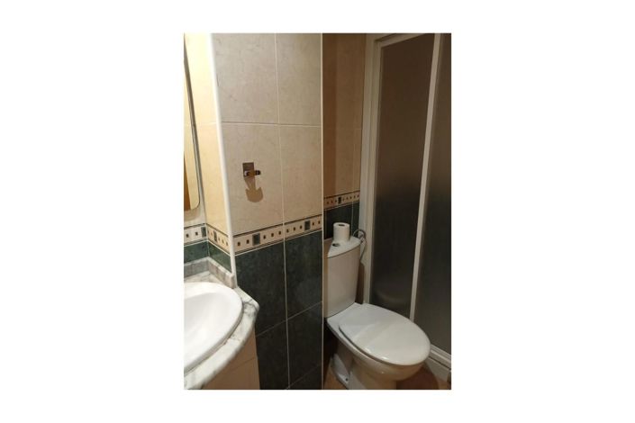 Image No.10-3 Bed House for sale