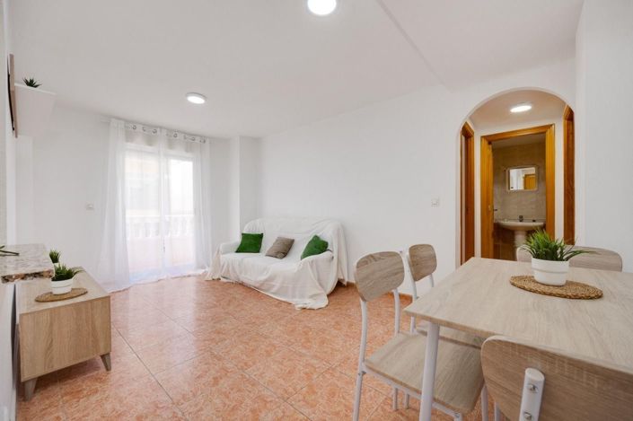 Image No.1-2 Bed Apartment for sale