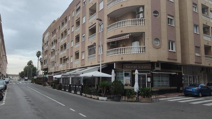 Image No.1-2 Bed Apartment for sale