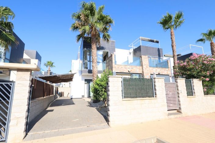 Image No.1-2 Bed House for sale