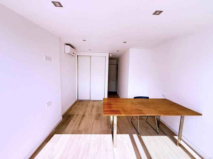 Image No.15-3 Bed House for sale