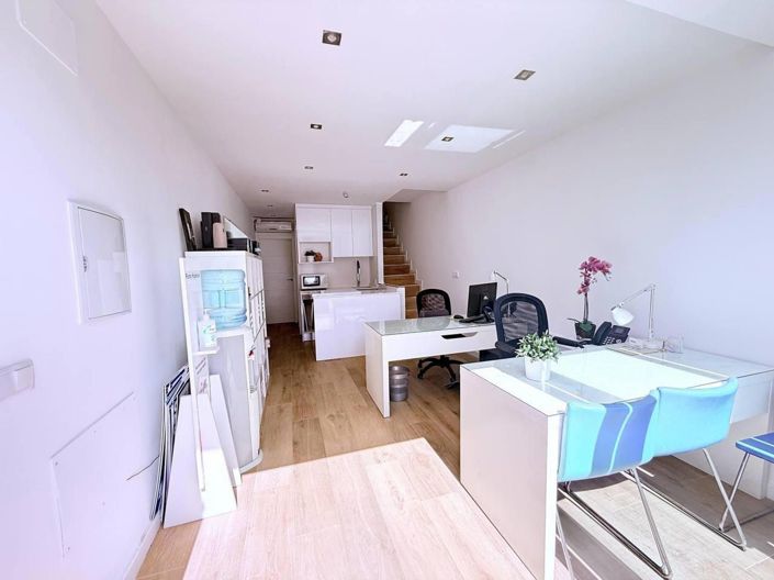 Image No.3-3 Bed House for sale