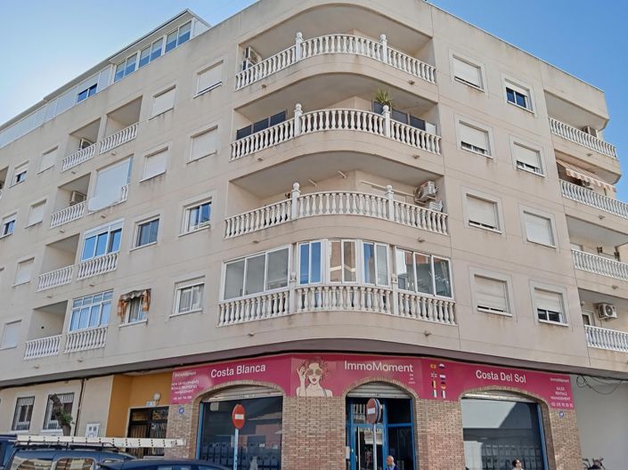 Image No.1-Appartement de 2 chambres à vendre à Torrevieja