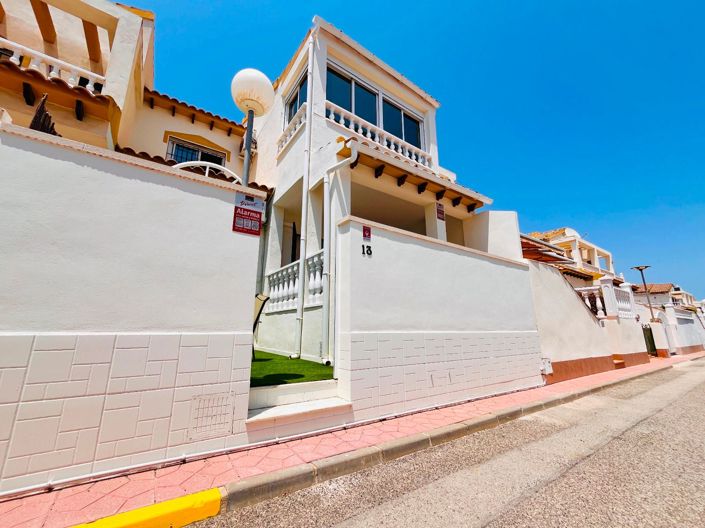 Image No.2-Maison de 3 chambres à vendre à Orihuela Costa