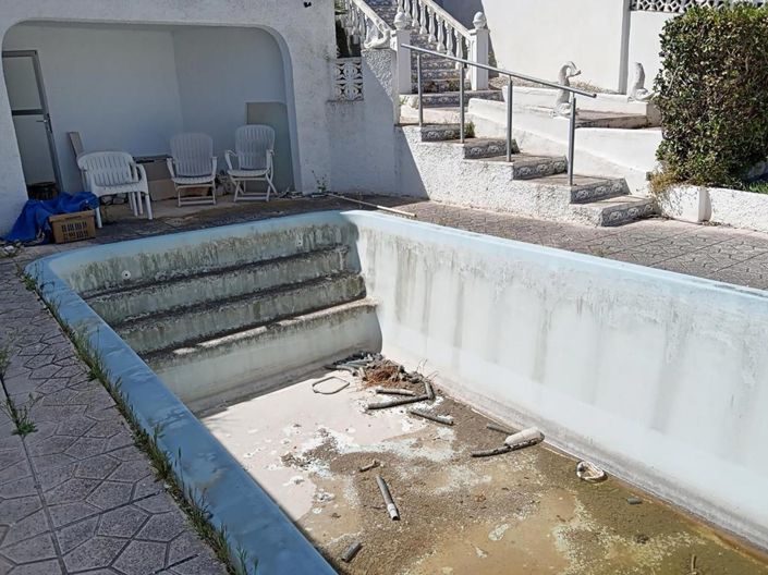 Image No.27-2 Bed House for sale