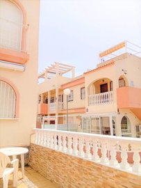 Bungalow de 2 chambres à vendre à Orihuela Costa