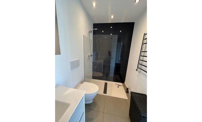 Image No.13-2 Bed Bungalow for sale