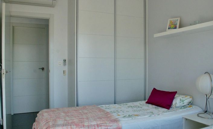 Image No.16-2 Bed Bungalow for sale