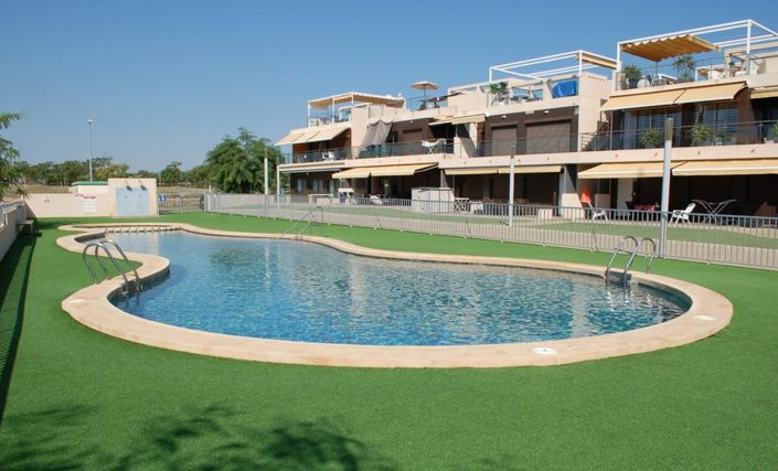 Image No.25-2 Bed Bungalow for sale