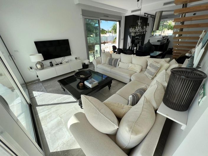 Image No.9-Villa de 3 chambres à vendre à Pilar de la Horadada